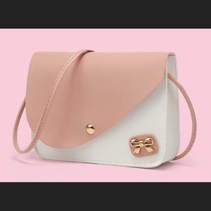 Bow Decor Flap Crossbody Bag